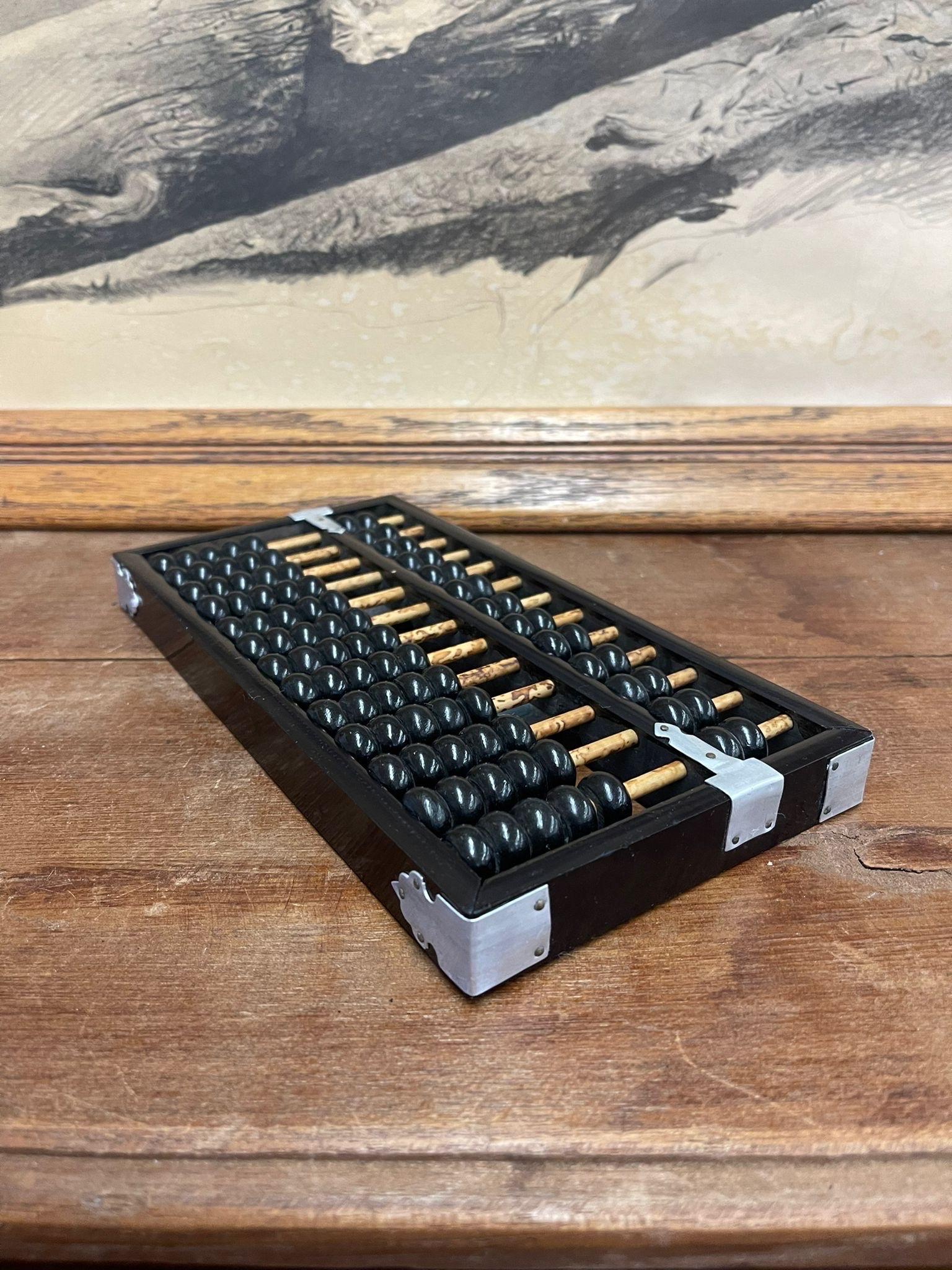 Abacus vintage à 13 rangs avec quincaillerie de couleur argentée en vente 1