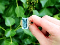 Vintage 13.04ct Aquamarine and Diamond Yellow Gold Cocktail Ring