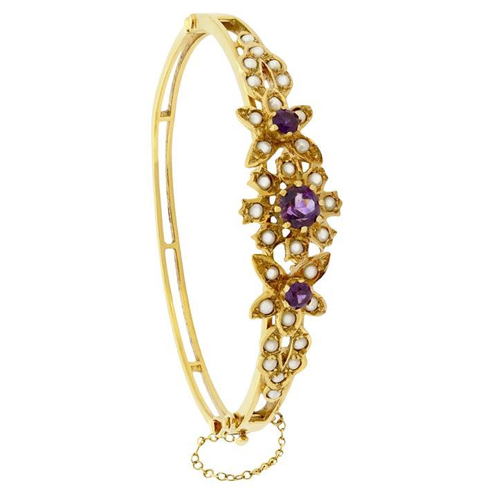 Vintage 1.30ct Amethyst and Pearl bangle, hallmarked 1975 For Sale