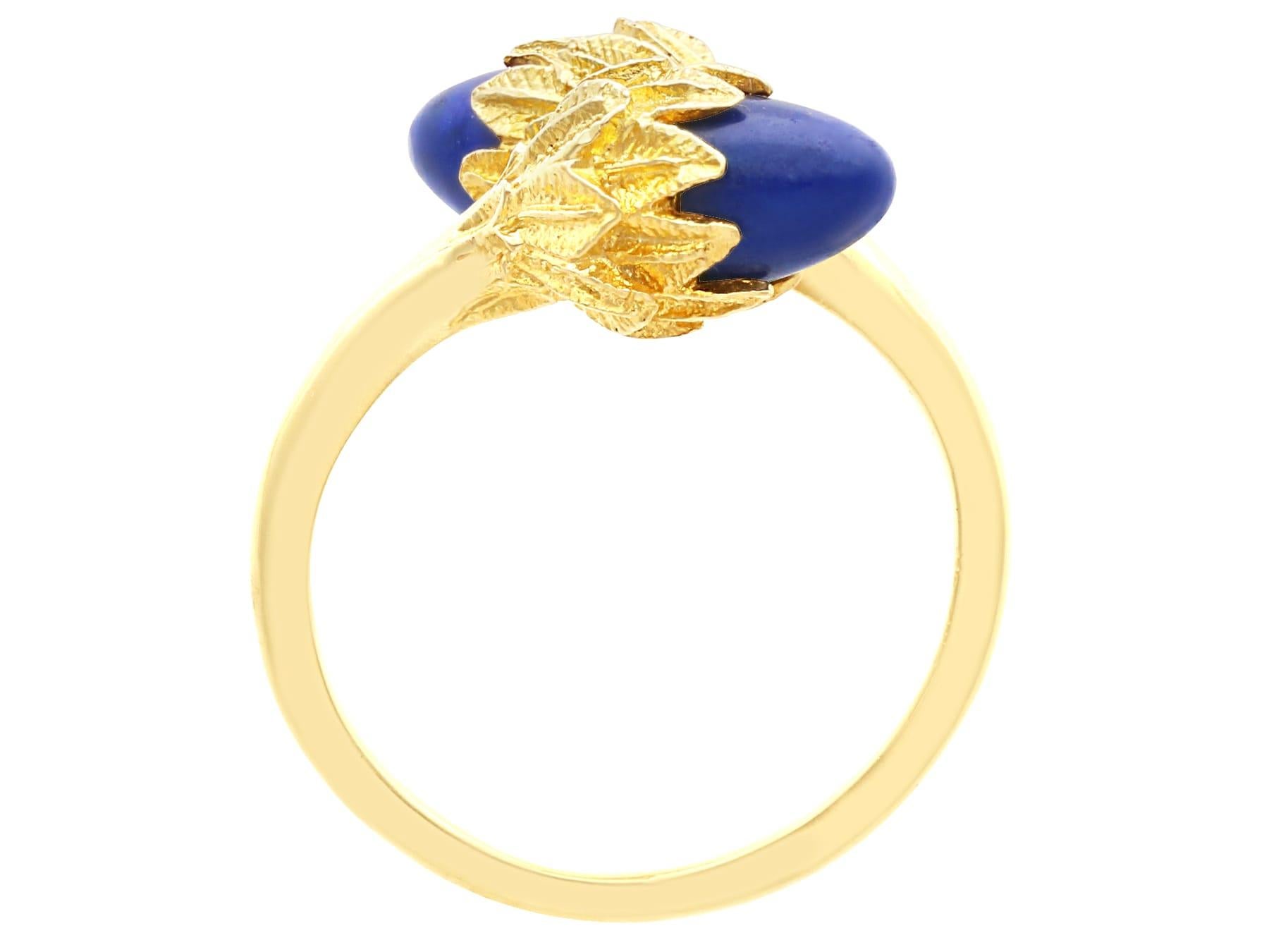 Vintage 1.32 Carat Lapis Lazuli and 14k Yellow Gold Dress Ring In Excellent Condition For Sale In Jesmond, Newcastle Upon Tyne