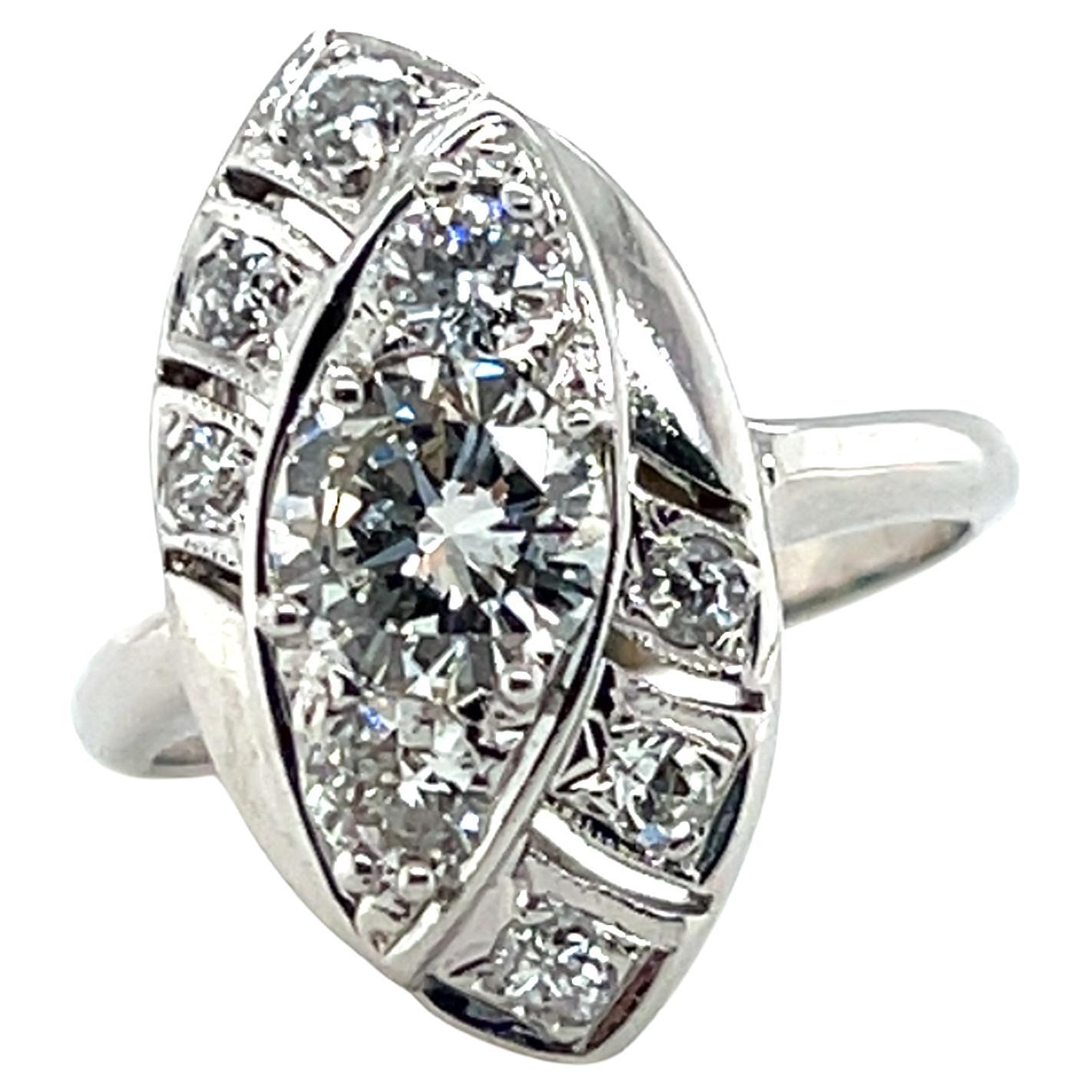 Vintage 1,33 TCW Diamant und 14k Weißgold Navette Ring CIRCA 1950s im Angebot