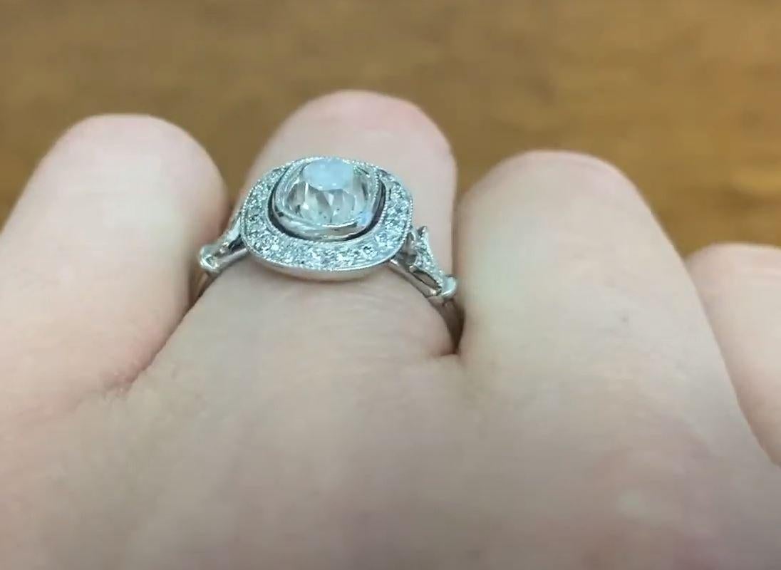 Vintage 1.33ct Antique Old Mine Cut Diamond Engagement Ring, Platinum For Sale 3