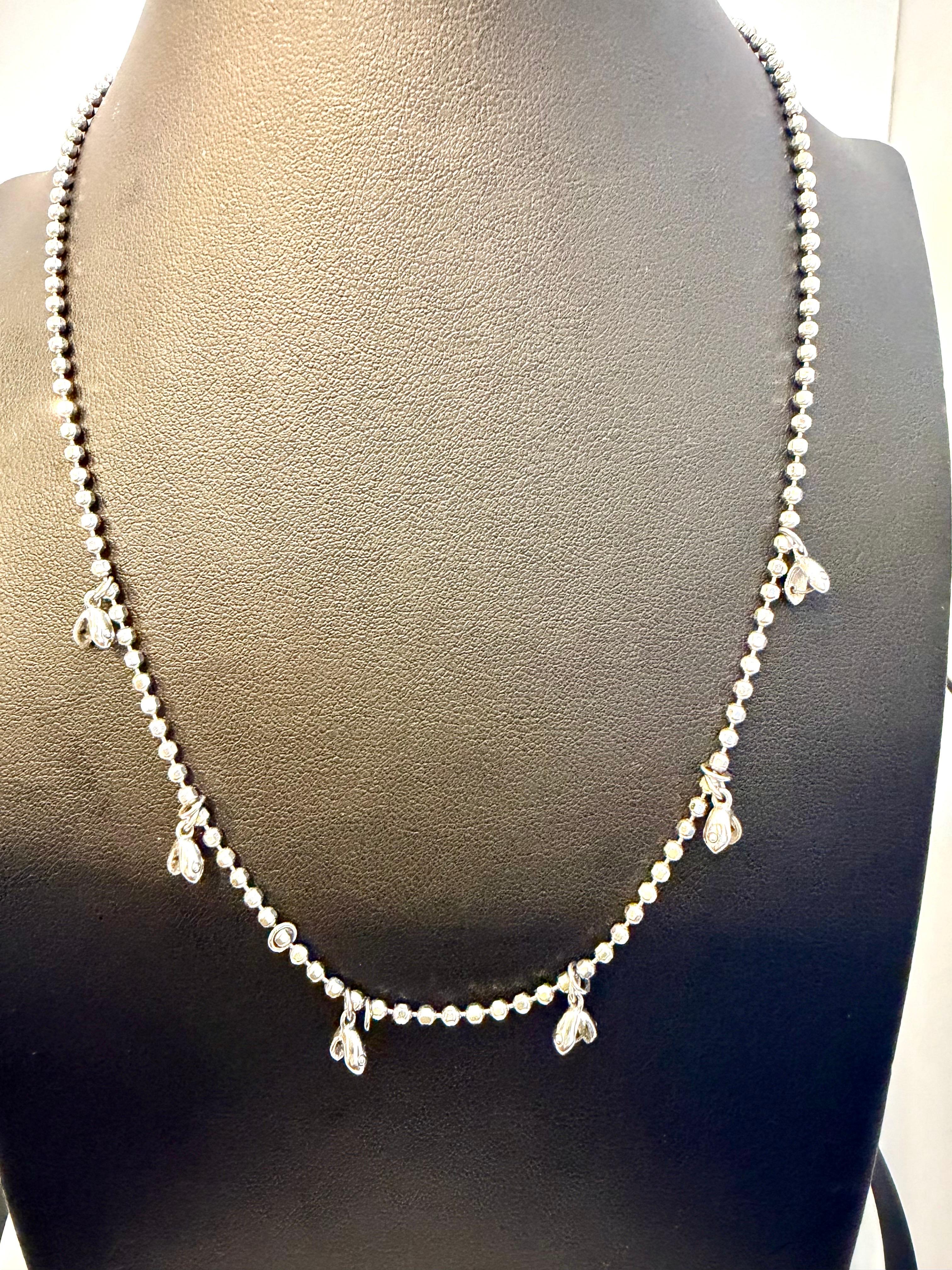 Vintage 13.5 Gm 18 Karat White Gold 6 Hanging Station Chain By designer Aspery en vente 9