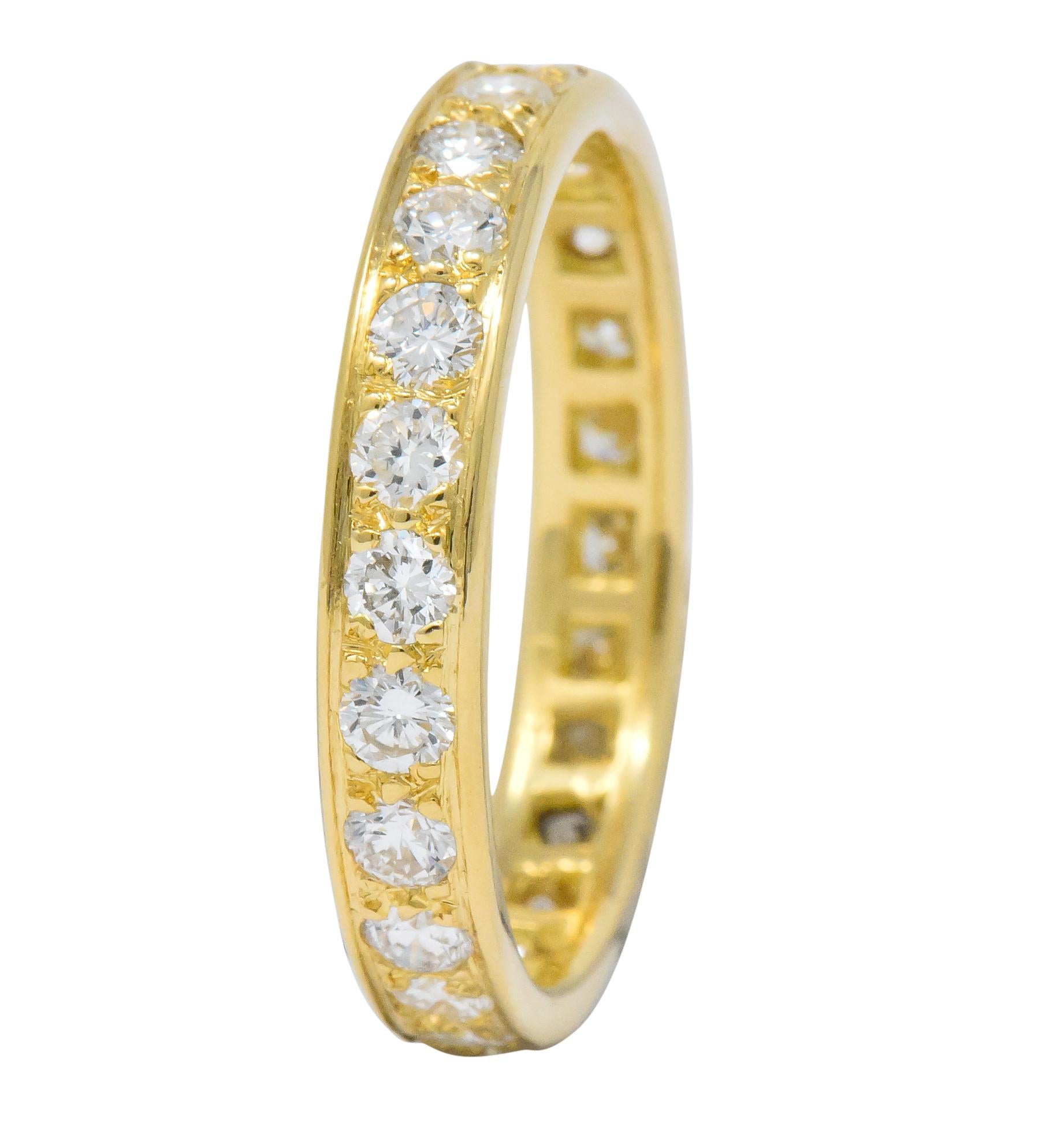 Women's or Men's Vintage 1.38 Carat Diamond 18 Karat Gold Eternity Band Ring