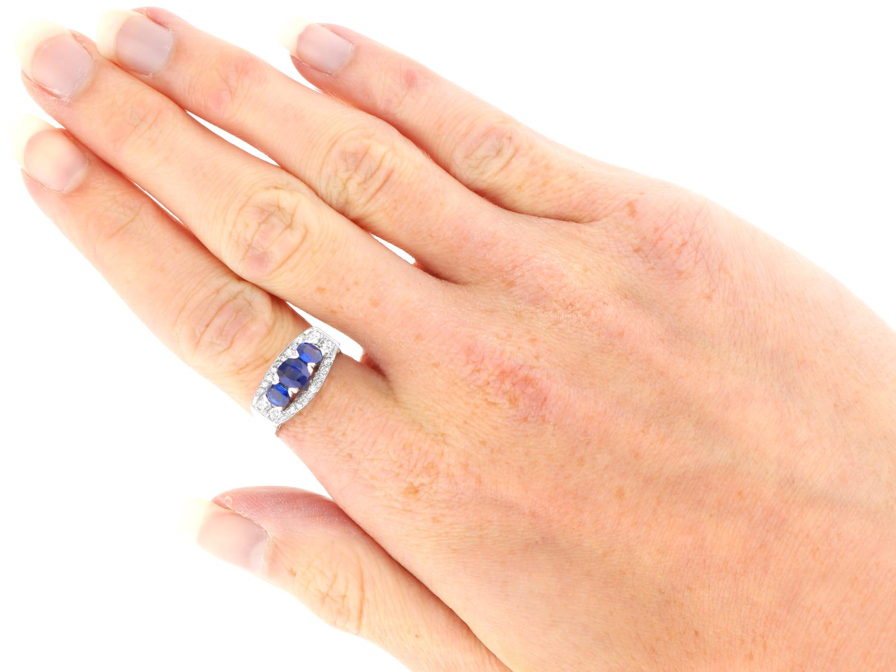 Vintage 1.38Ct Sapphire and 0.25Ct Diamond, 18k White Gold Dress Ring 1966 For Sale 5