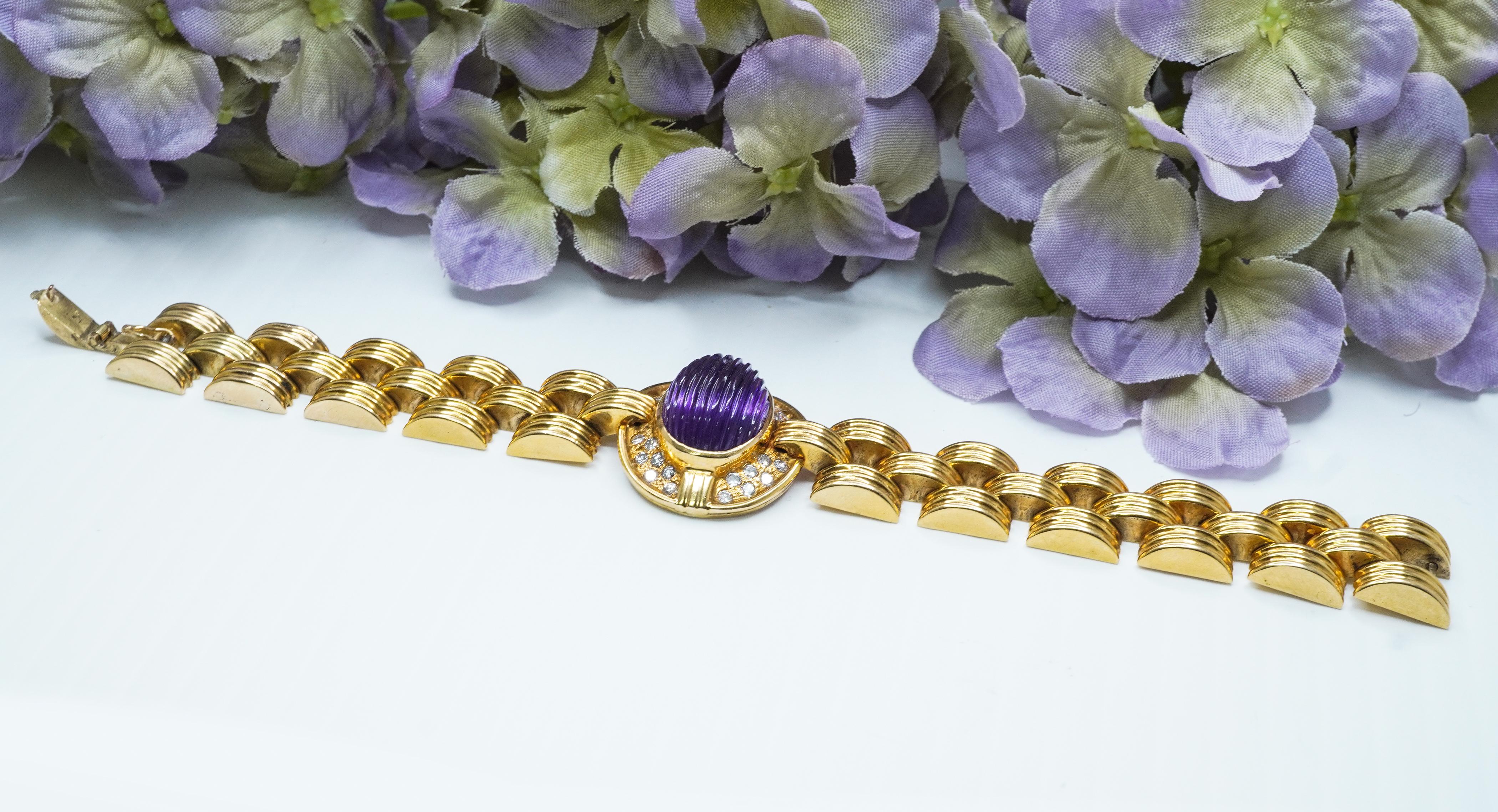 Vintage 13ct Carved Amethyst Diamond Mid Century Bracelet 18K Gold Heavy 48.9gr For Sale 1
