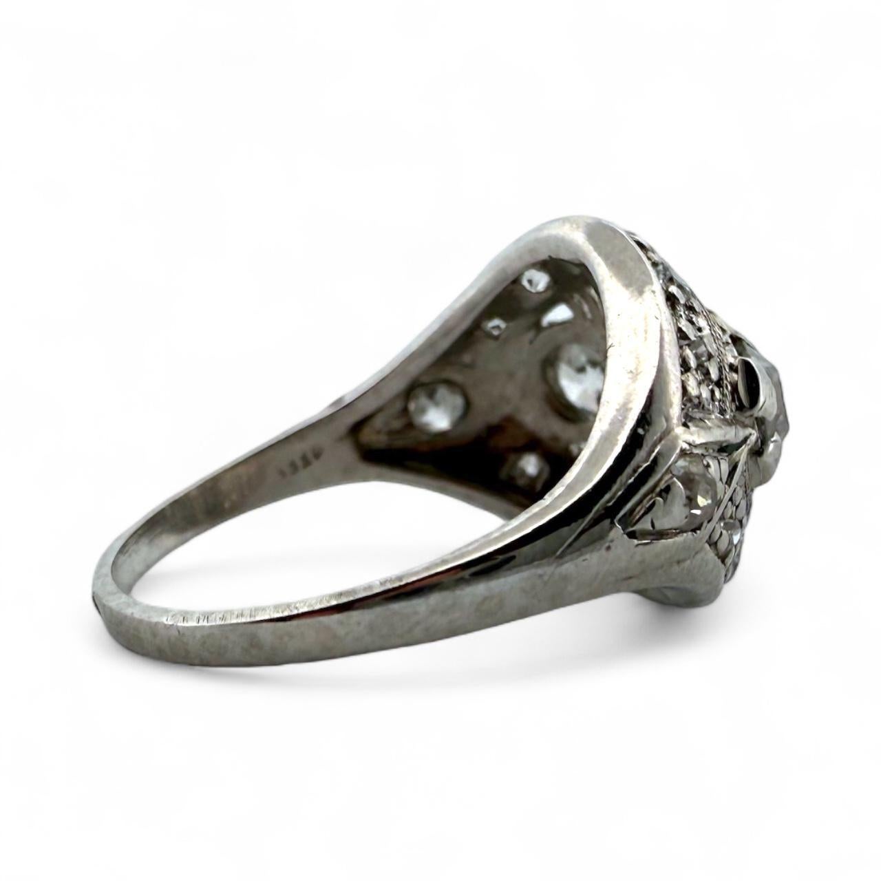 Anello da cocktail in platino con diamante antico taglio europeo da 1,3 CTW in vendita 3