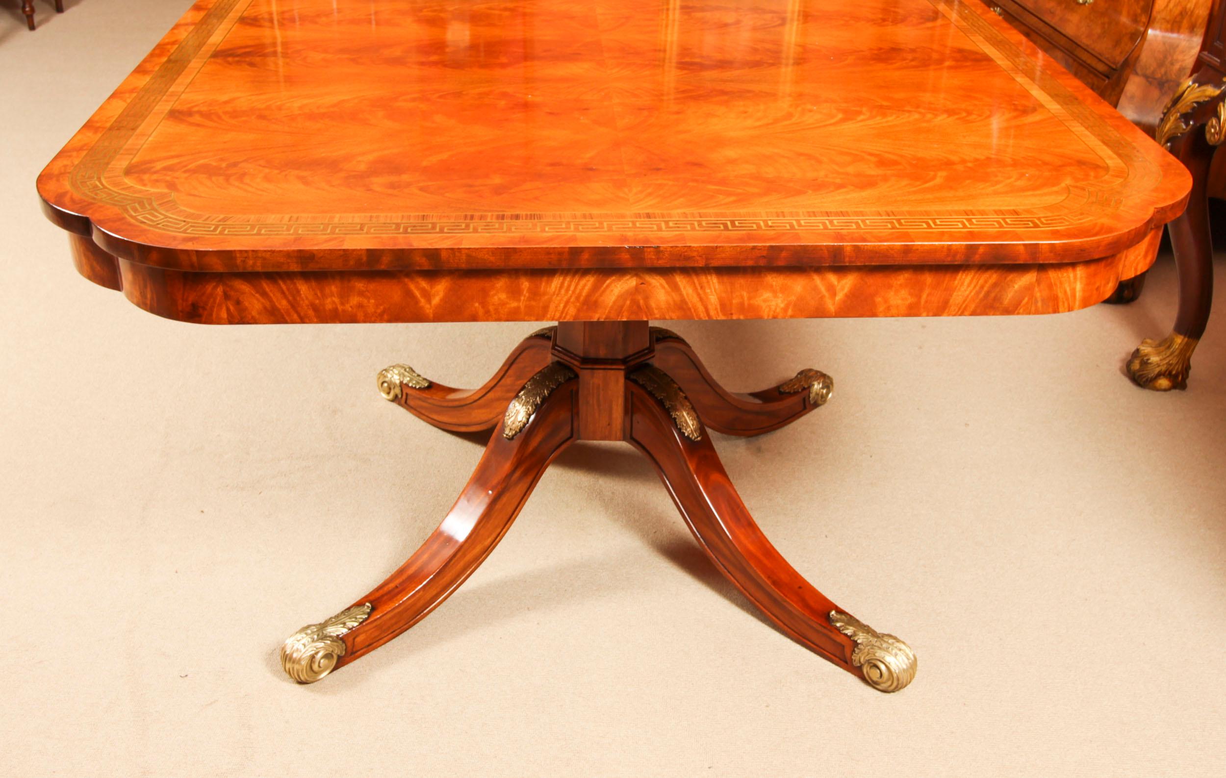 Vintage 13ft Flame Mahogany & Brass Inlaid Twin Pillar Dining Table 20th Century For Sale 6