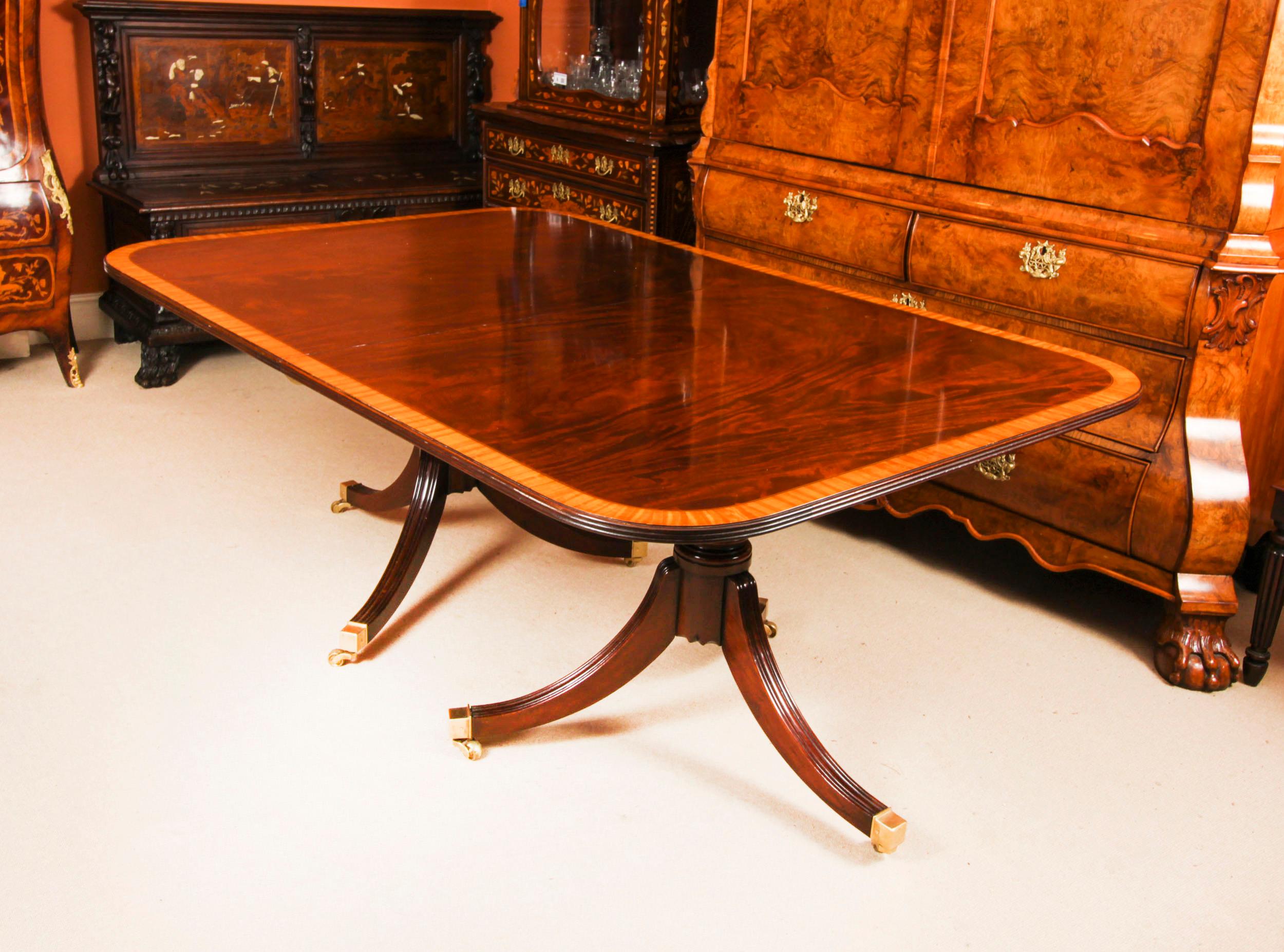 Vintage 13ft Regency Revival Crossbanded Dining Table 20th Century For Sale 6