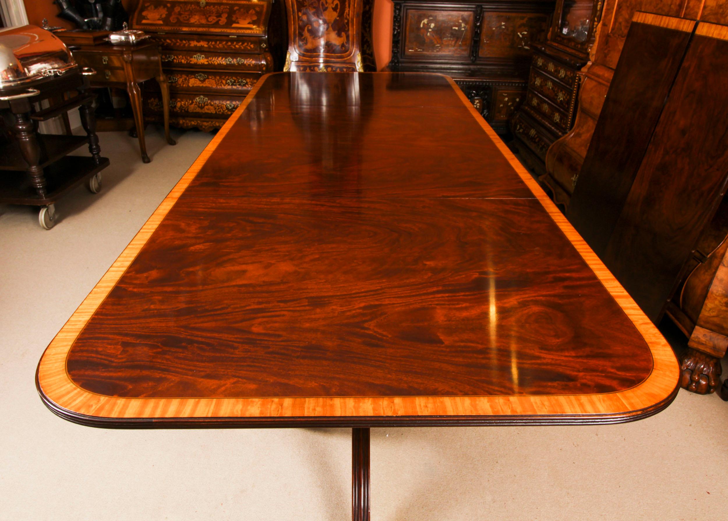 Vintage 13ft Regency Revival Crossbanded Dining Table 20th Century For Sale 12