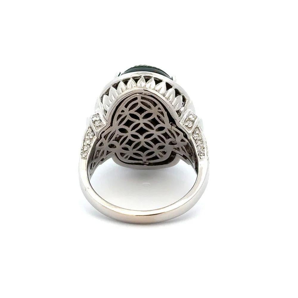 Modernist Vintage 14 Carat Carved Oval Bloodstone Scarab and Diamond Gold Statement Ring For Sale
