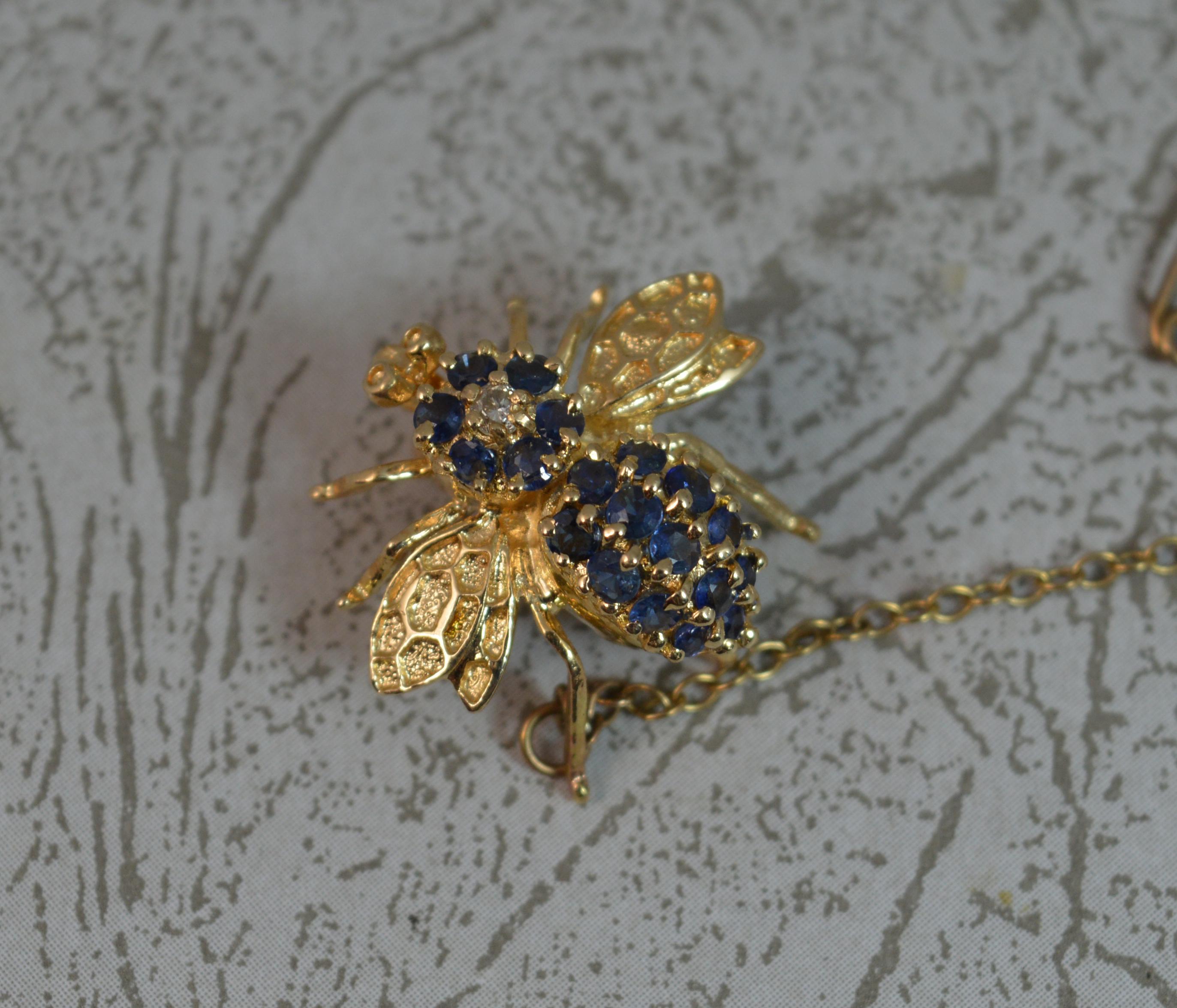 Vintage 14 Carat Gold Diamond and Sapphire Bee Brooch and Pendant In Excellent Condition In St Helens, GB