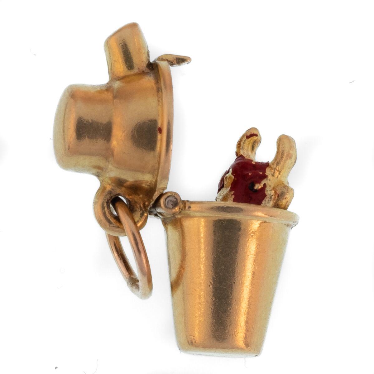 Vintage 14 Karat Devil Drink Shaker Charm c.1970s
some enamel loss - sold as is. spring mechanism works well.