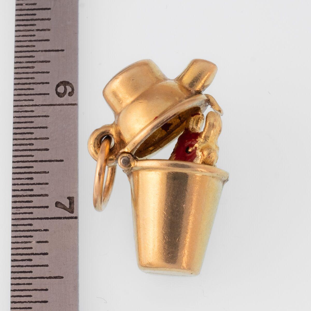 Women's or Men's Vintage 14 Karat Devil Drink Shaker Charm