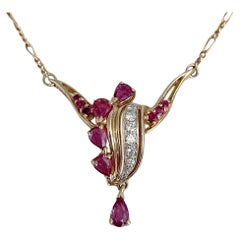 Retro 14 Karat Gold 1.10 Carat Ruby 0.10 Carat Diamond Collier Necklace