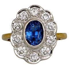 Vintage 14 Karat Gold 1.40 Carat VS Sapphire 1.10 Carat Diamond Cluster Ring