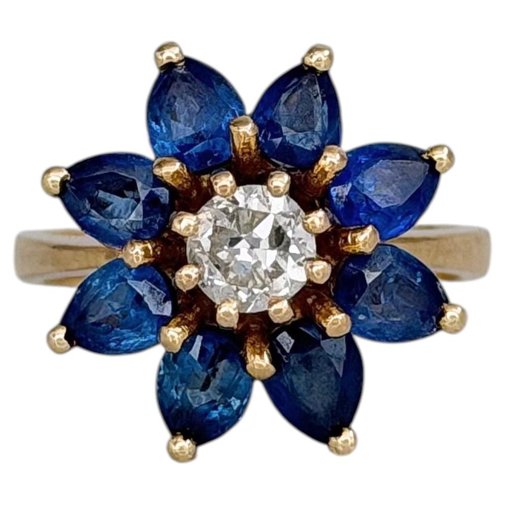 Vintage 14 Karat Gold 3.20 Carat Sapphire 0.48 Carat Diamond Cocktail Ring