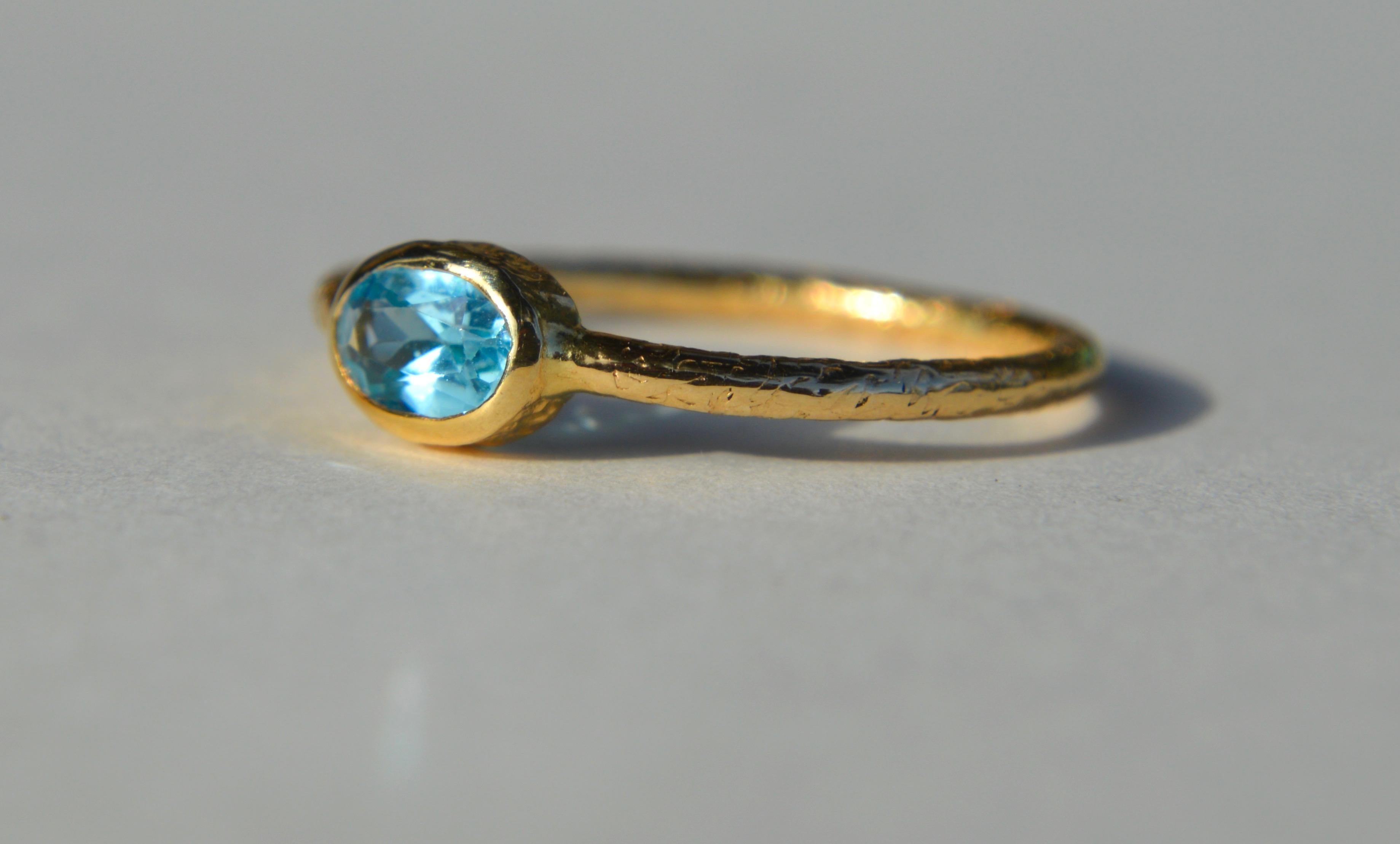 Modernist Vintage 14 Karat Gold .70 Carat Aquamarine Bezel Set Stacking Ring