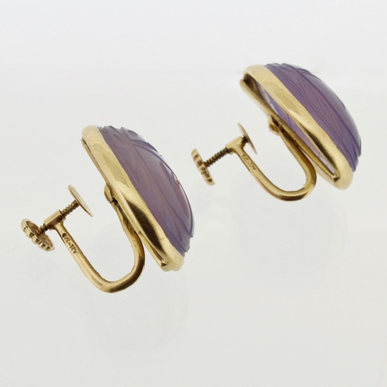 Vintage 14 Karat Gold and Amethyst Scarabs Screw Back Earrings In Good Condition For Sale In Philadelphia, PA