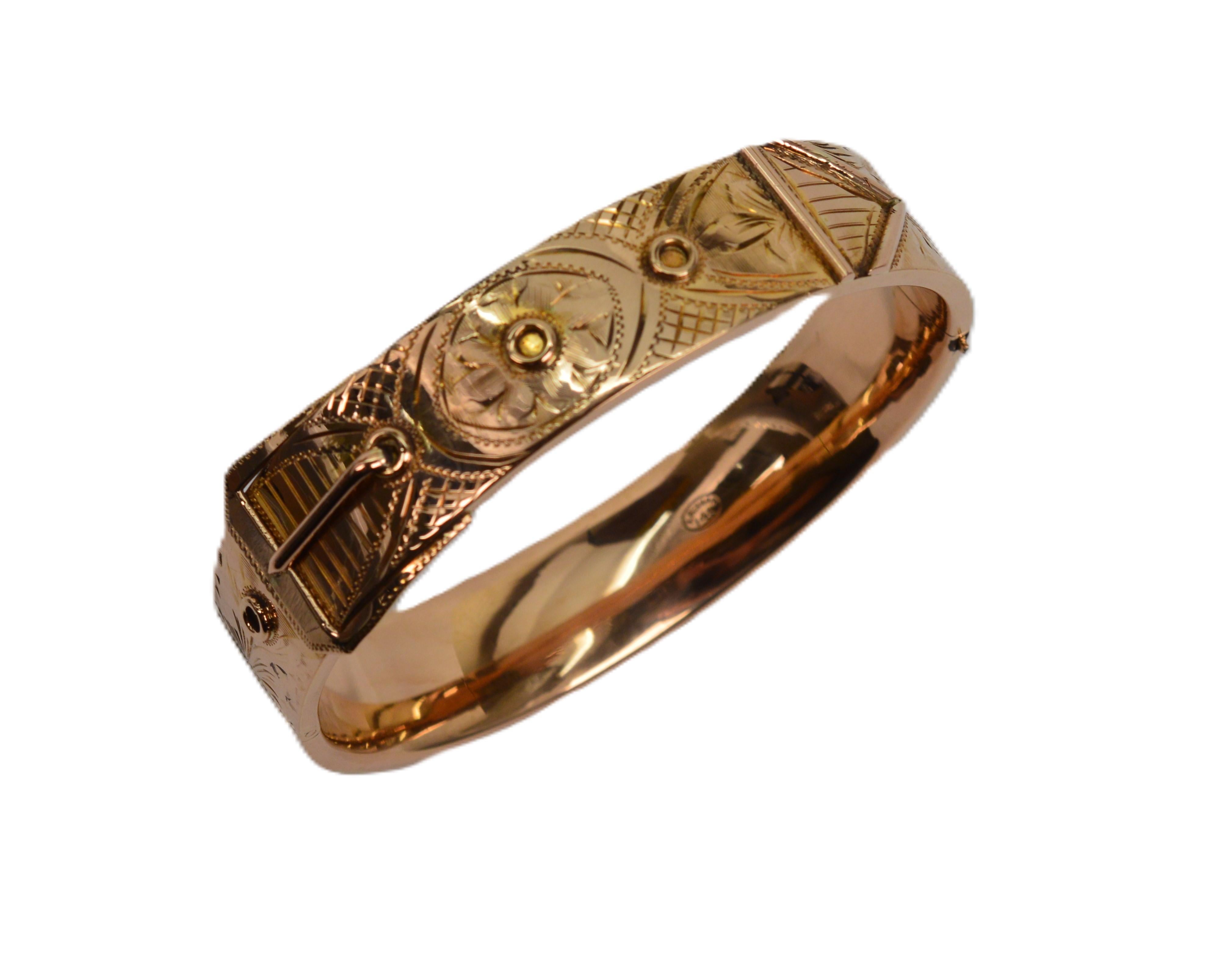 Women's or Men's Vintage 14 Karat Gold Bangle Bracelet with Engraved Buckle Detail For Sale