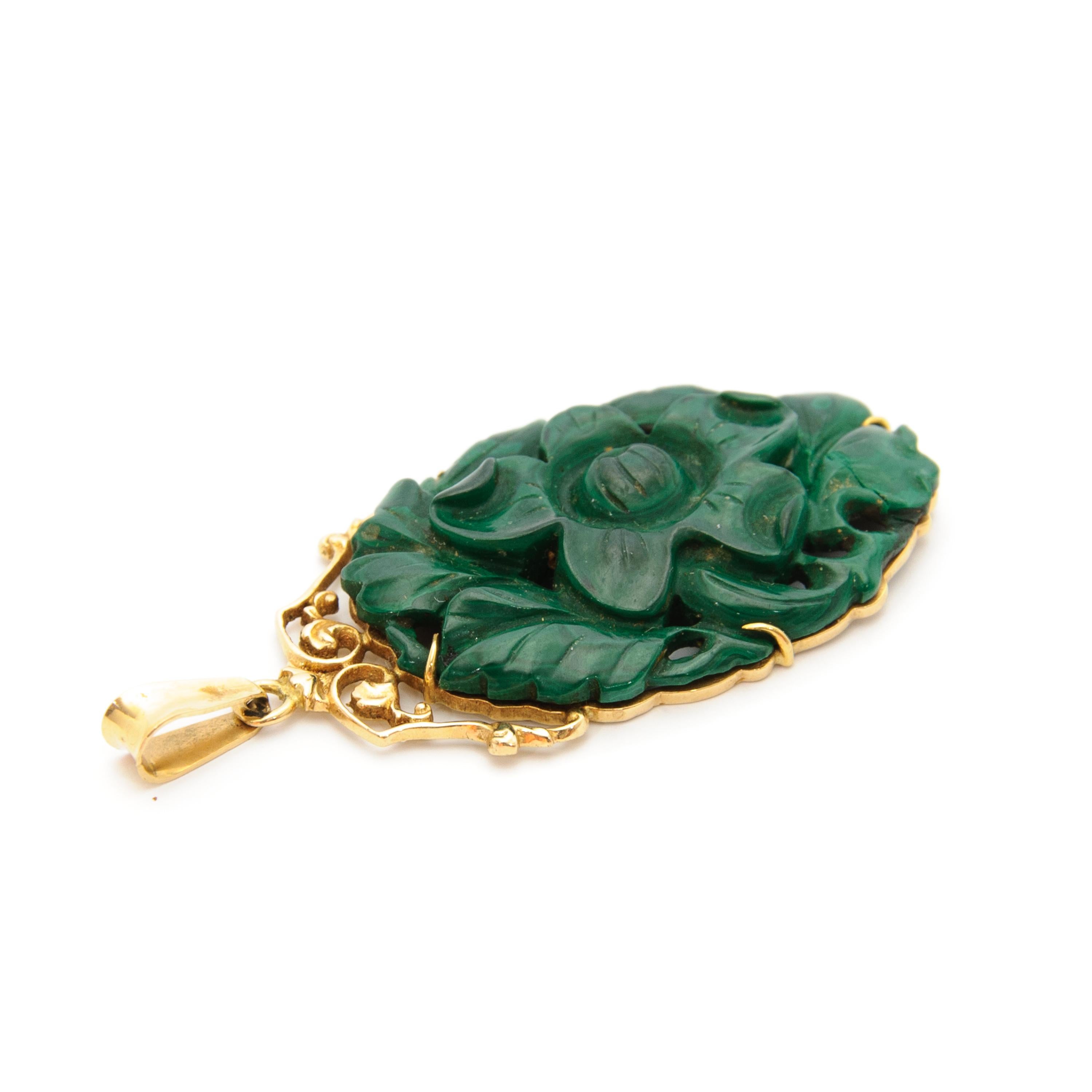 Women's Mid-Century Floral Carved Green Stone 14 Karat Gold Pendant For Sale