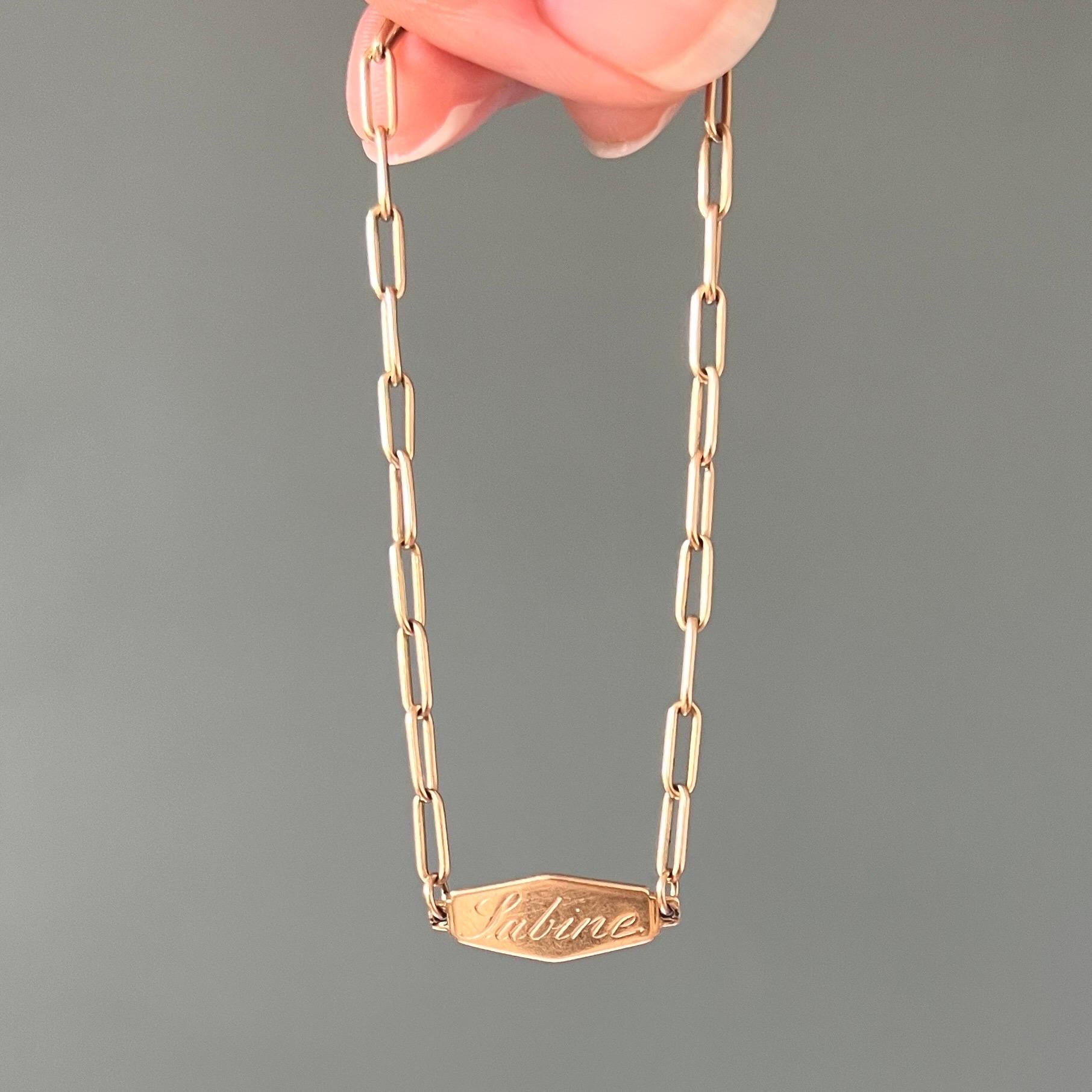 Ein Vintage1 4 Karat Gelbgold Verschluss Gliederarmband. Dieses Gliederarmband eignet sich auch für ein Charms-Armband, an dem Charms mit einer schönen Erinnerung getragen werden können. Das Armband ist ein zeitloses Must-Have und lässt sich perfekt