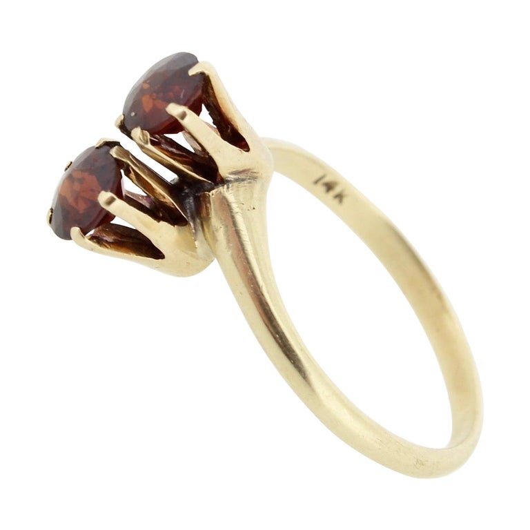 Vintage 14 Karat Gold And High Set Toi Et Moi Double Garnet Ring For Sale At 1stdibs Garnet Rings For Sale