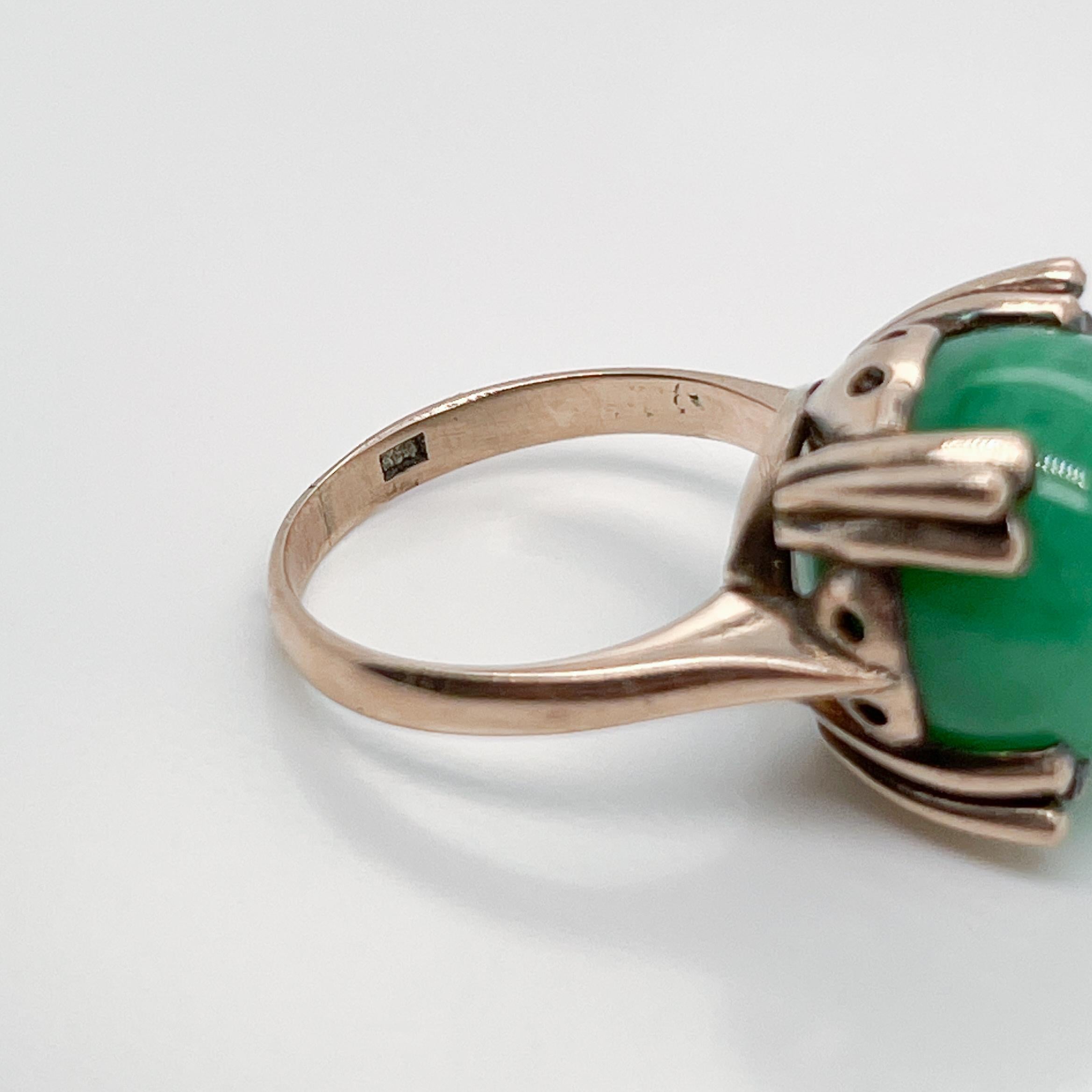 Vintage 14 Karat Gold & Jade Jadeite Bead Art Deco Style Ring For Sale 2