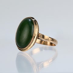 Vintage 14 Karat Gold and Nephrite Jade Ring
