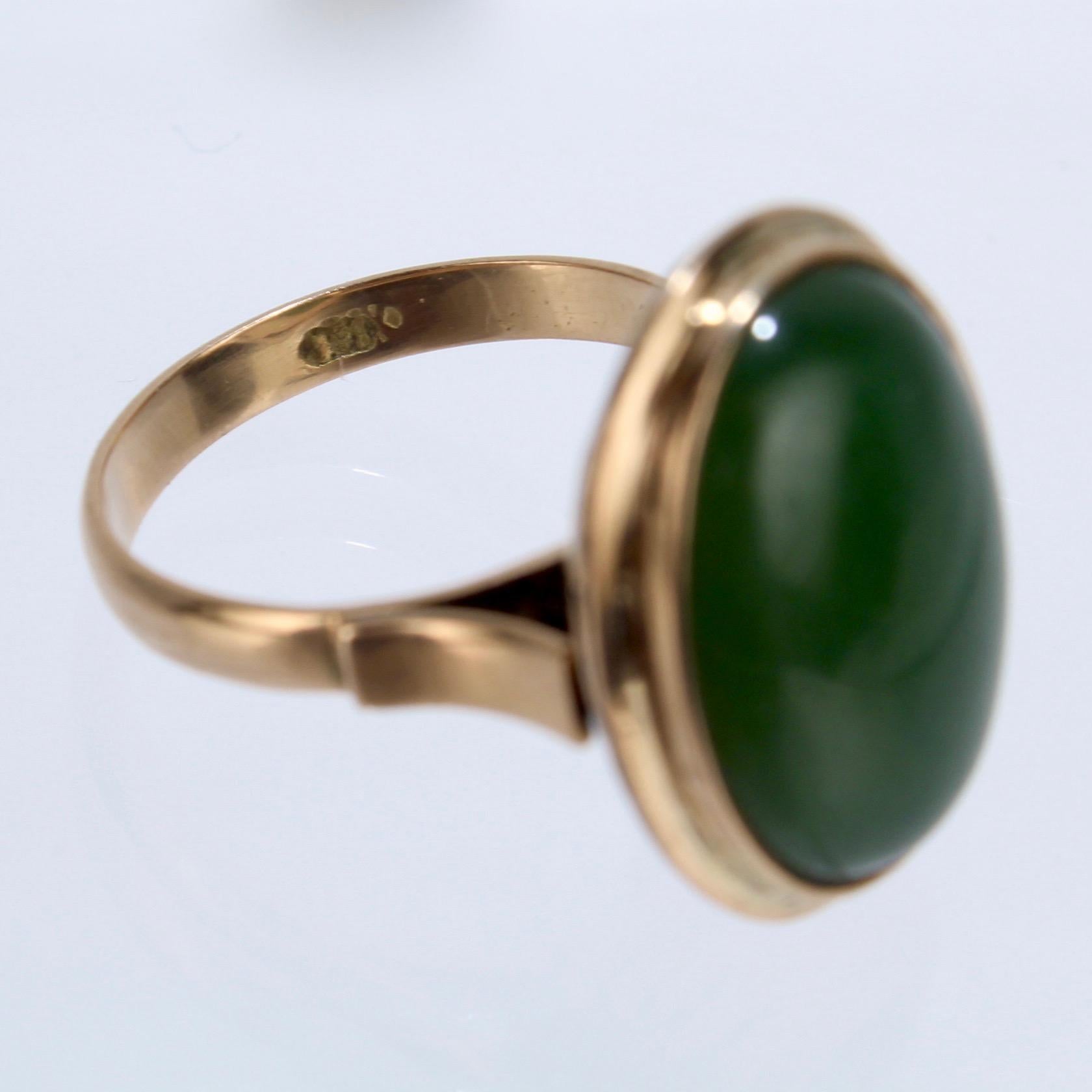 Vintage 14 Karat Gold and Nephrite Jade Ring 1