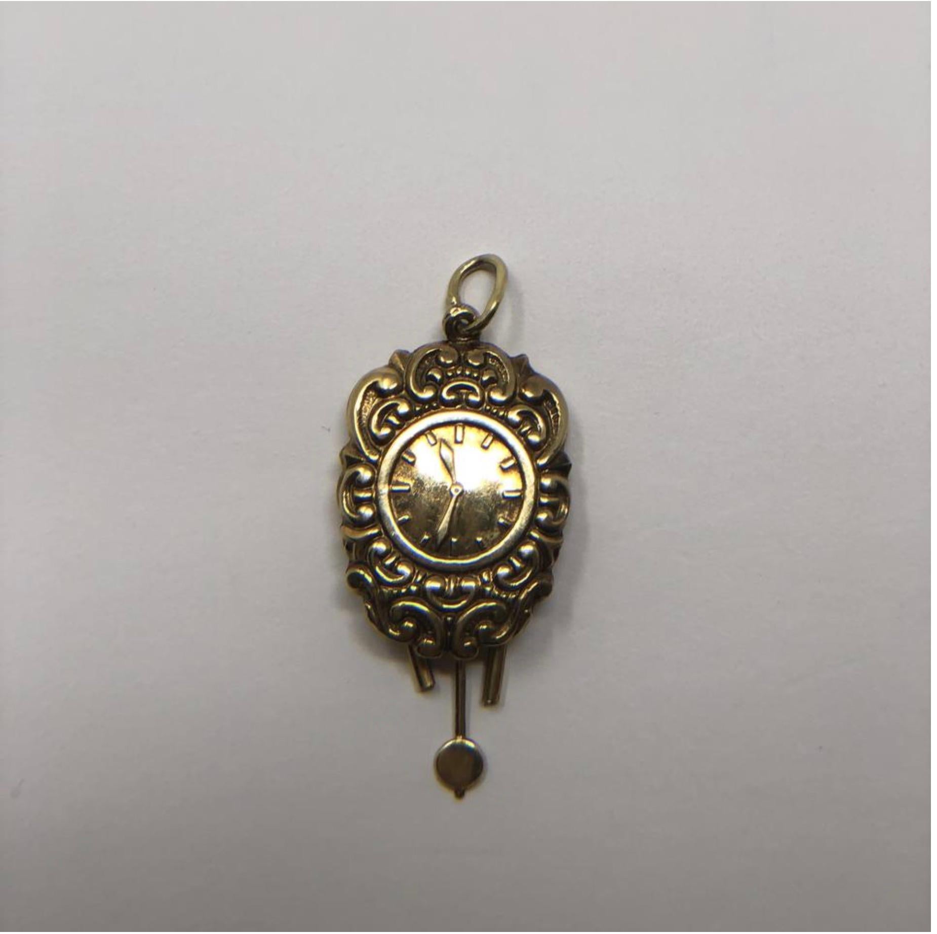 MODEL - Vintage 14k Gold Victorian Cuckoo Clock Pendent Charm

CONDITION - Exceptional! No signs of wear.

SKU - 2385-FL

ORIGINAL RETAIL PRICE - 175 + tax

MATERIAL - 14k Gold

WEIGHT - 2.45 grams

DIMENSIONS - L.7 x H1.25 (1.4 with bail) x