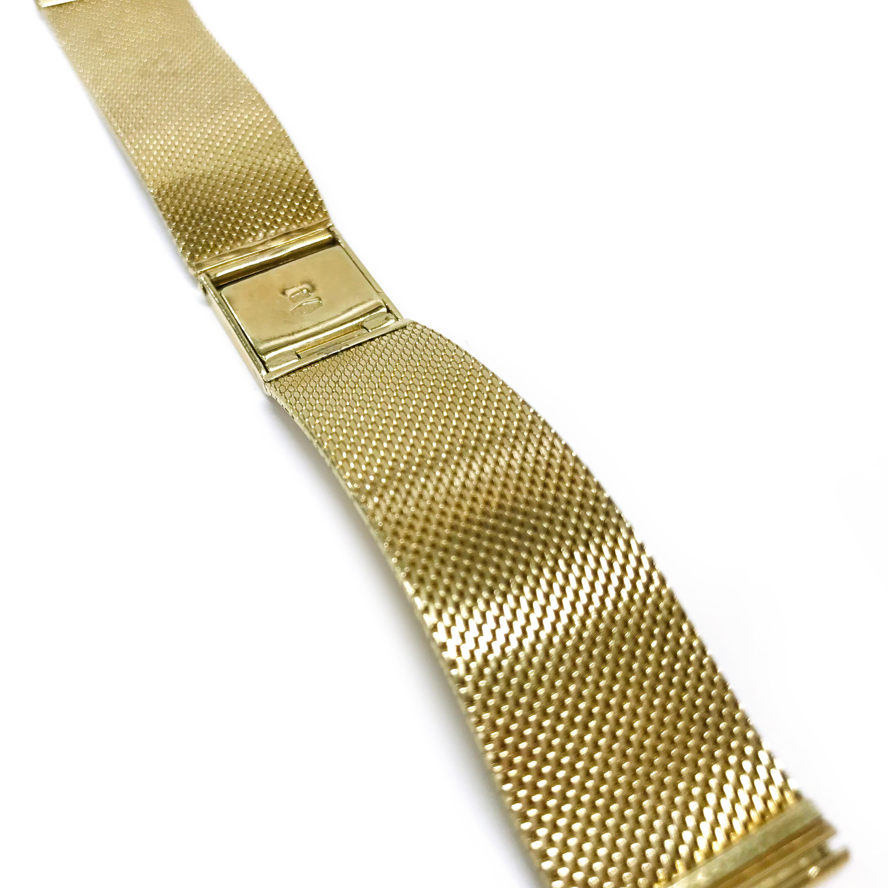 Anneau de montre vintage en or jaune, c. 1970 Bon état - En vente à Palm Desert, CA