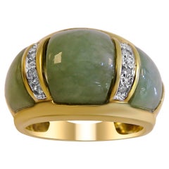 Vintage 14 Karat Jade and Diamond Ladies Ring