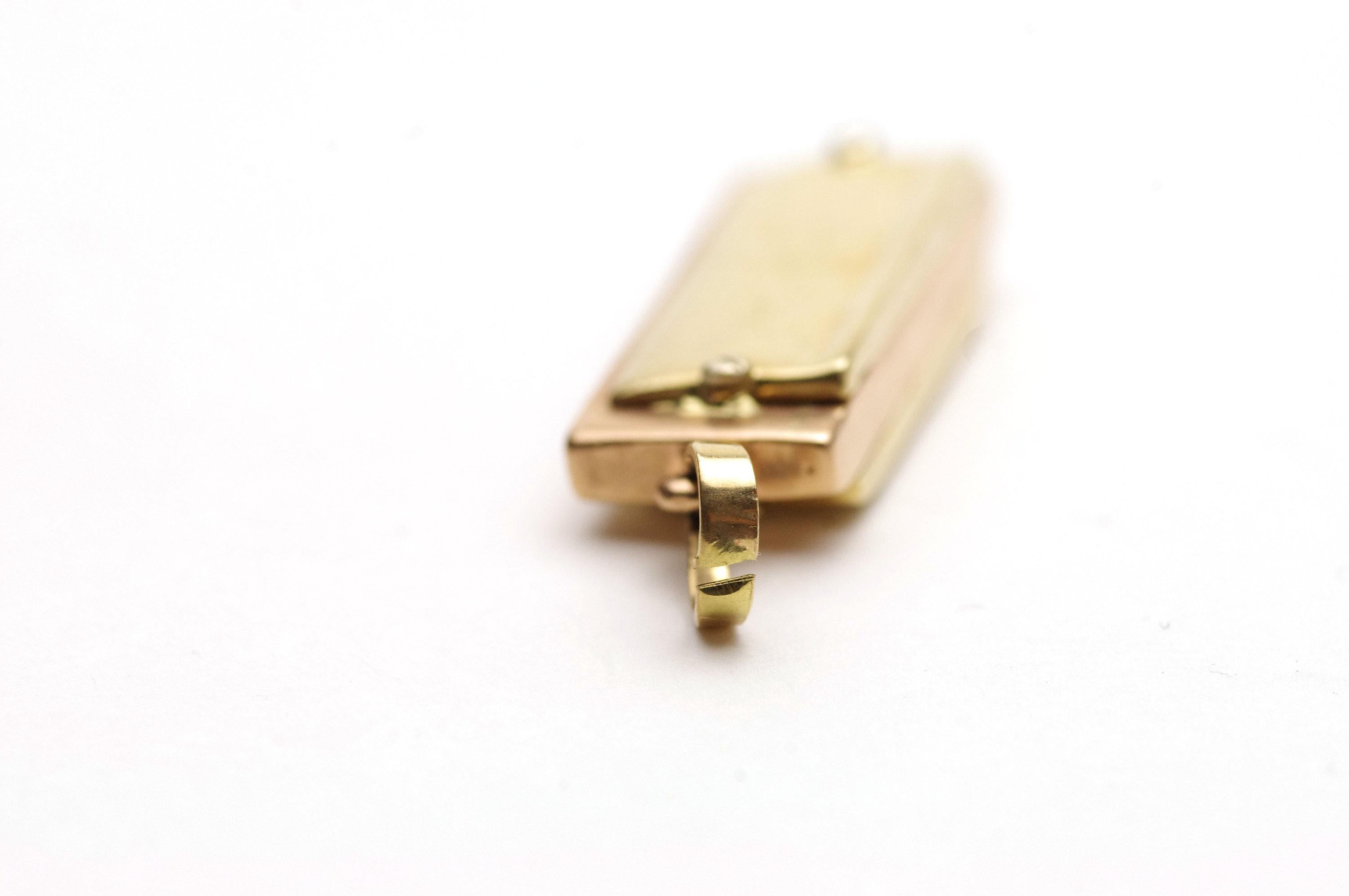 Vintage 14 Karat Two-Tone Harmonica Charm In Good Condition For Sale In McLeansville, NC