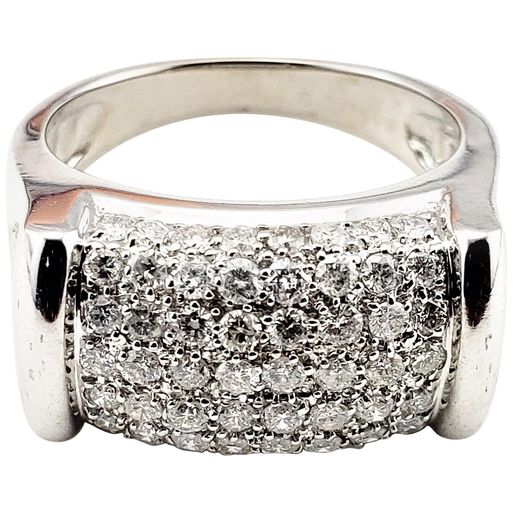 14 Karat White Gold and Diamond Ring For Sale