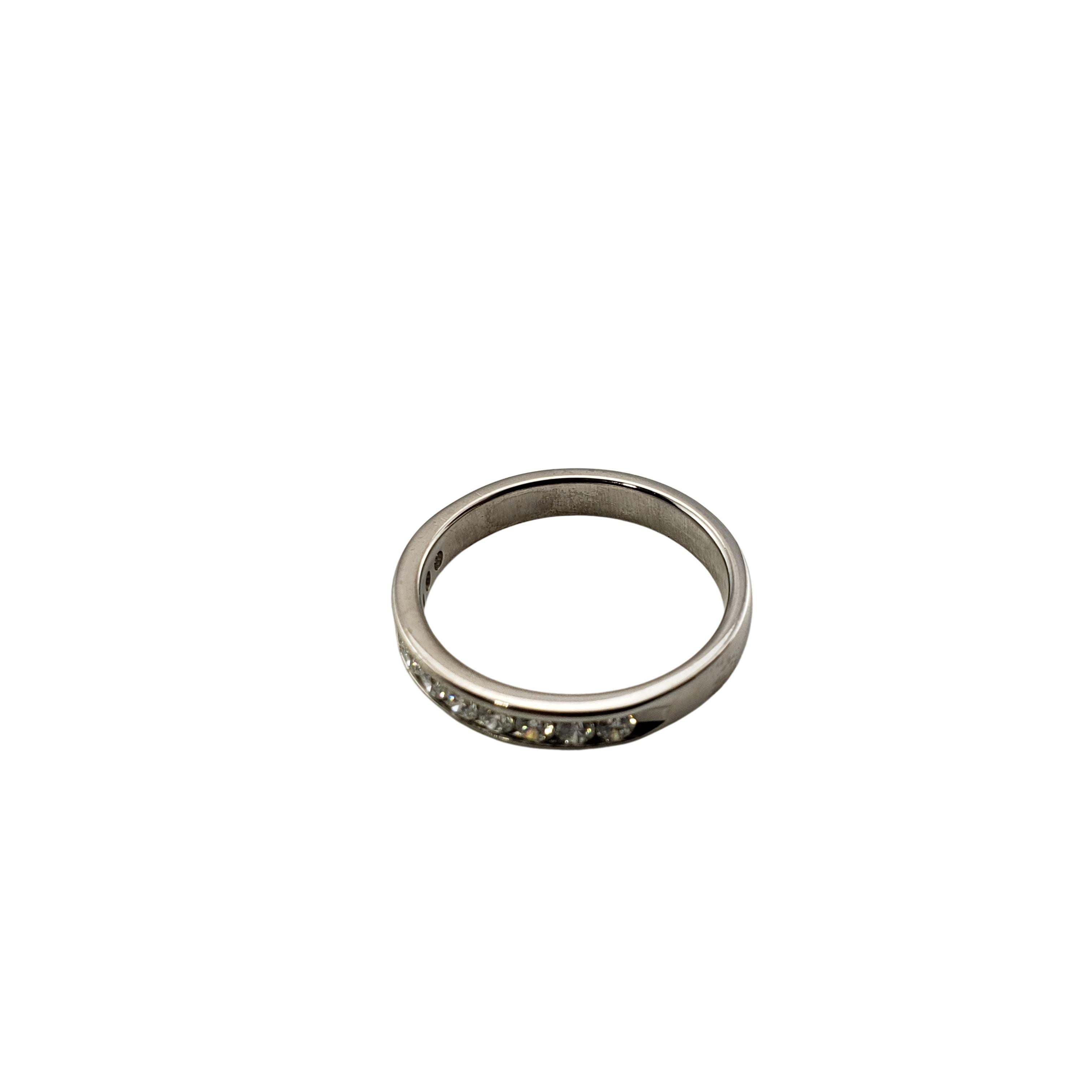 Women's Vintage 14 Karat White Gold and Diamond Wedding Band Ring For Sale