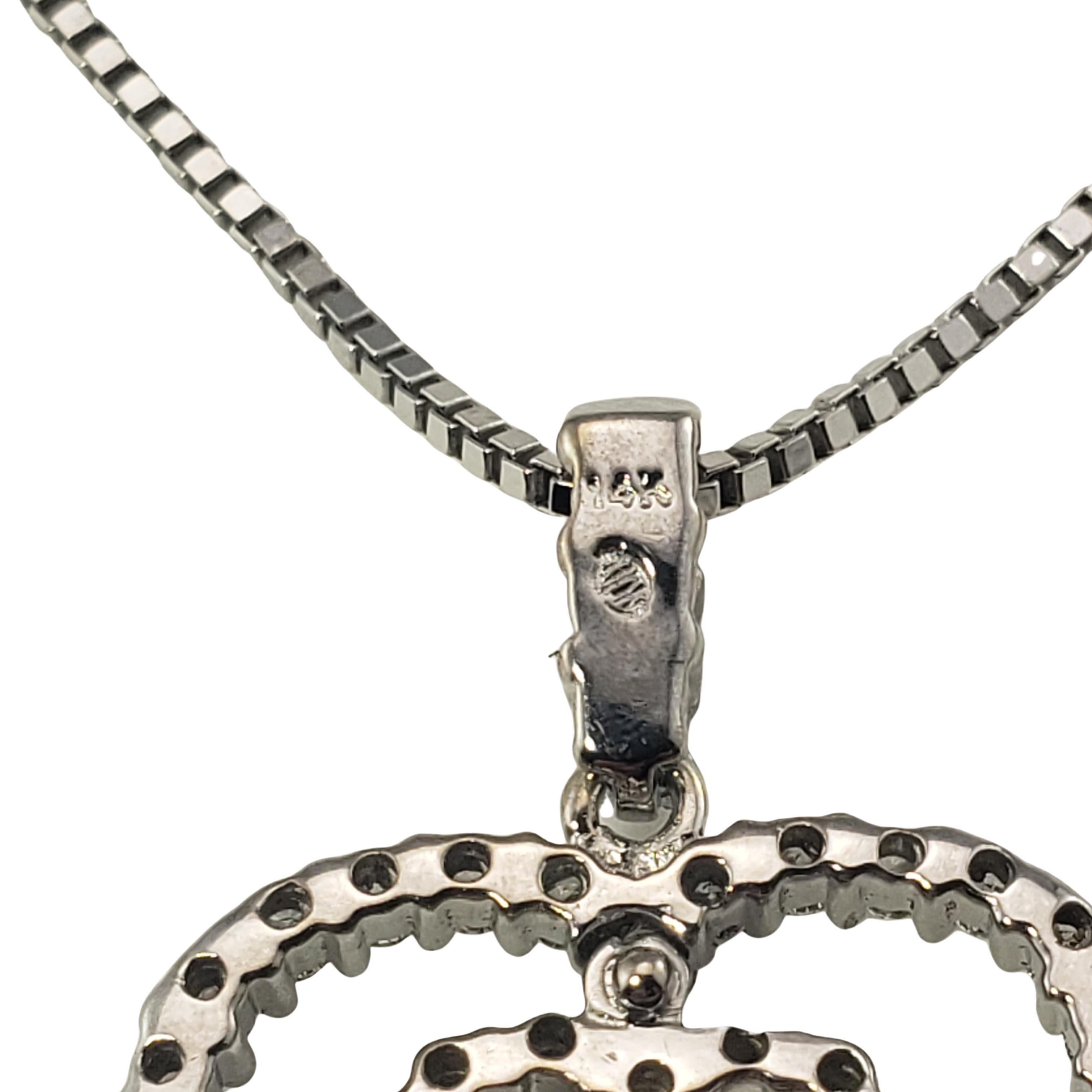 Collier pendentif vintage à double cœur en or blanc 14 carats et diamants en vente 1