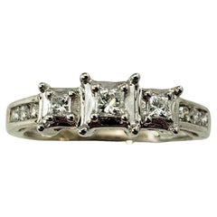 14 Karat White Gold Diamond Engagement Ring