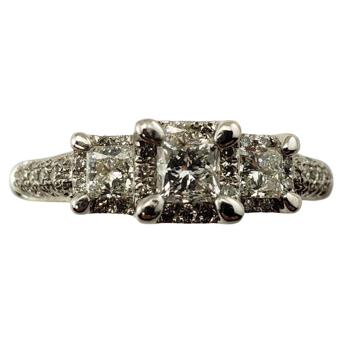 14 Karat White Gold Diamond Engagement Ring For Sale