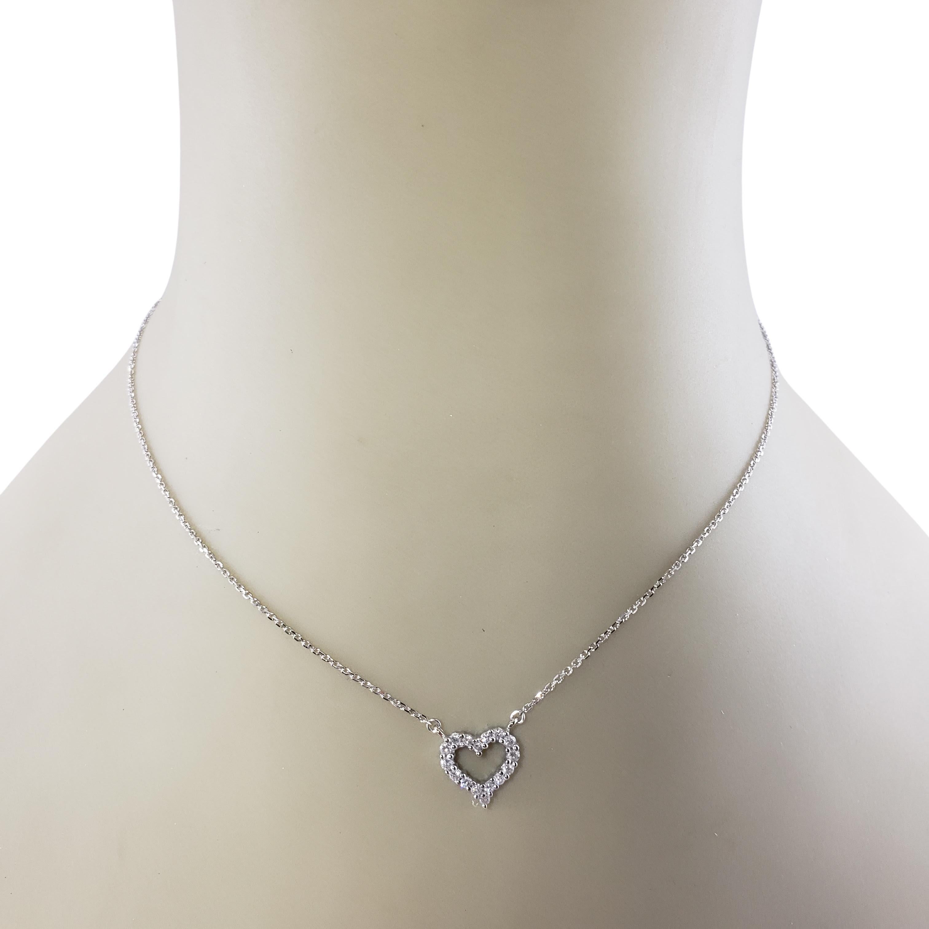 14 Karat White Gold Diamond Heart Necklace For Sale 2