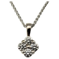 14 Karat White Gold Diamond Pendant Necklace