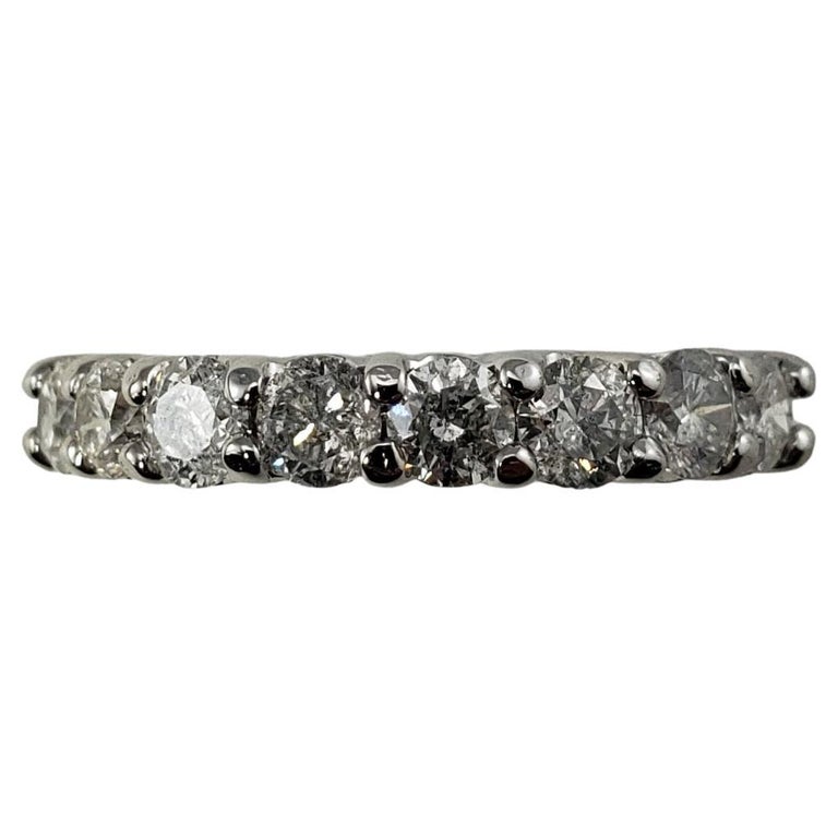 Vintage 14 Karat White Gold Diamond Wedding Band Ring For Sale at 1stDibs