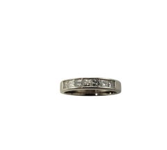 Vintage 14 Karat White Gold Diamond Wedding Band Ring