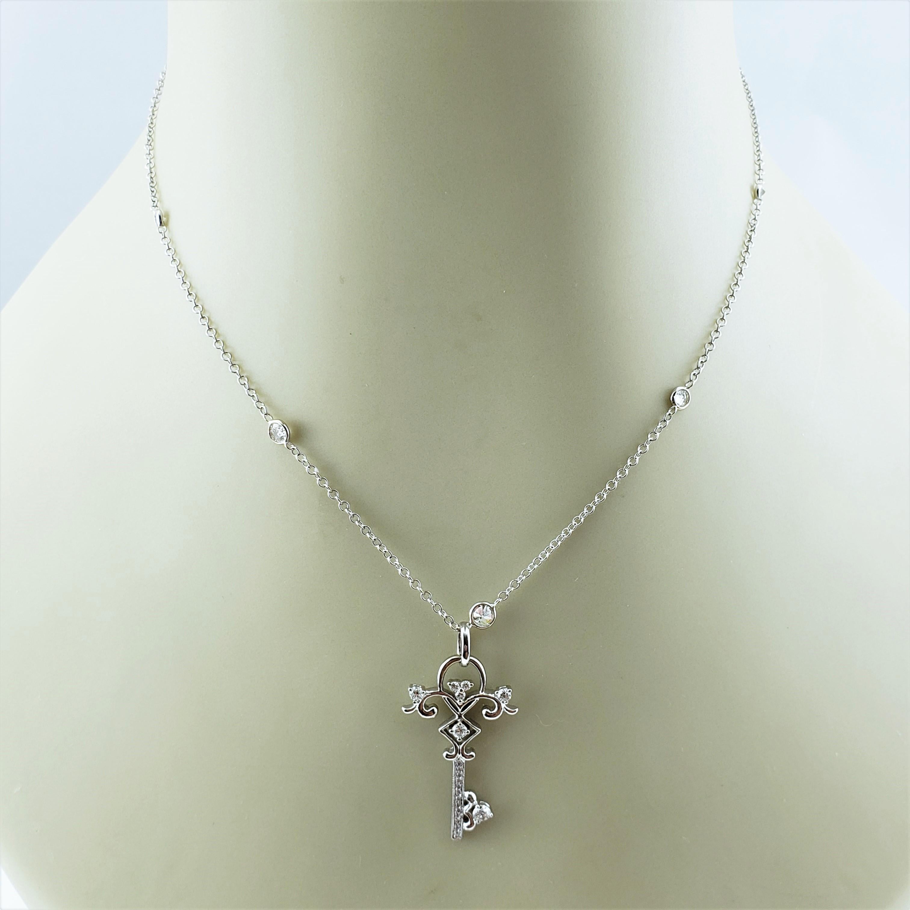 14 Karat Weißgold Diamanten pro Yard Halskette mit Diamant-Schlüsselanhänger im Angebot 4
