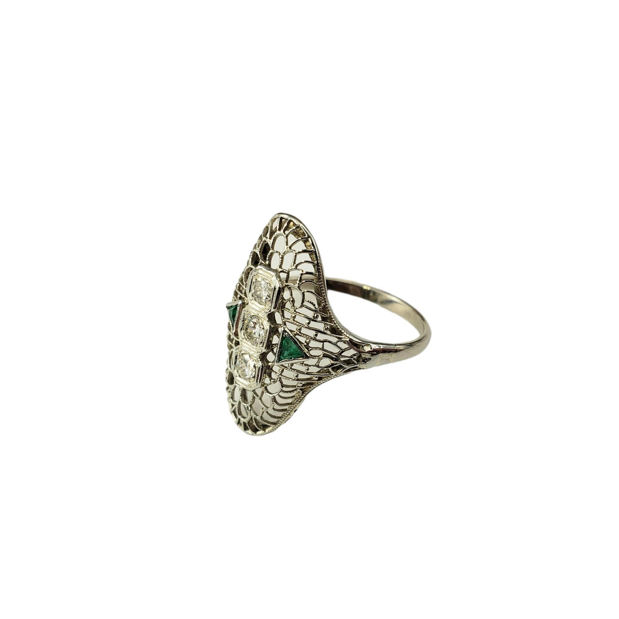 Anello vintage in oro bianco 14 carati con filigrana e diamanti misura 7,5 #17812 In condizioni buone in vendita a Washington Depot, CT