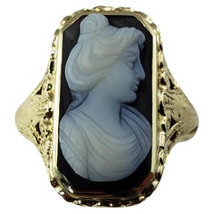 Vintage 14 Karat White Gold Onyx Cameo Ring
