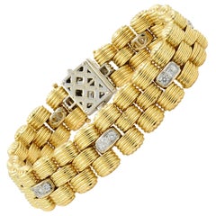 Vintage 18 Karat Yellow and White Gold Link Bracelet with Diamonds 1.50 Carat