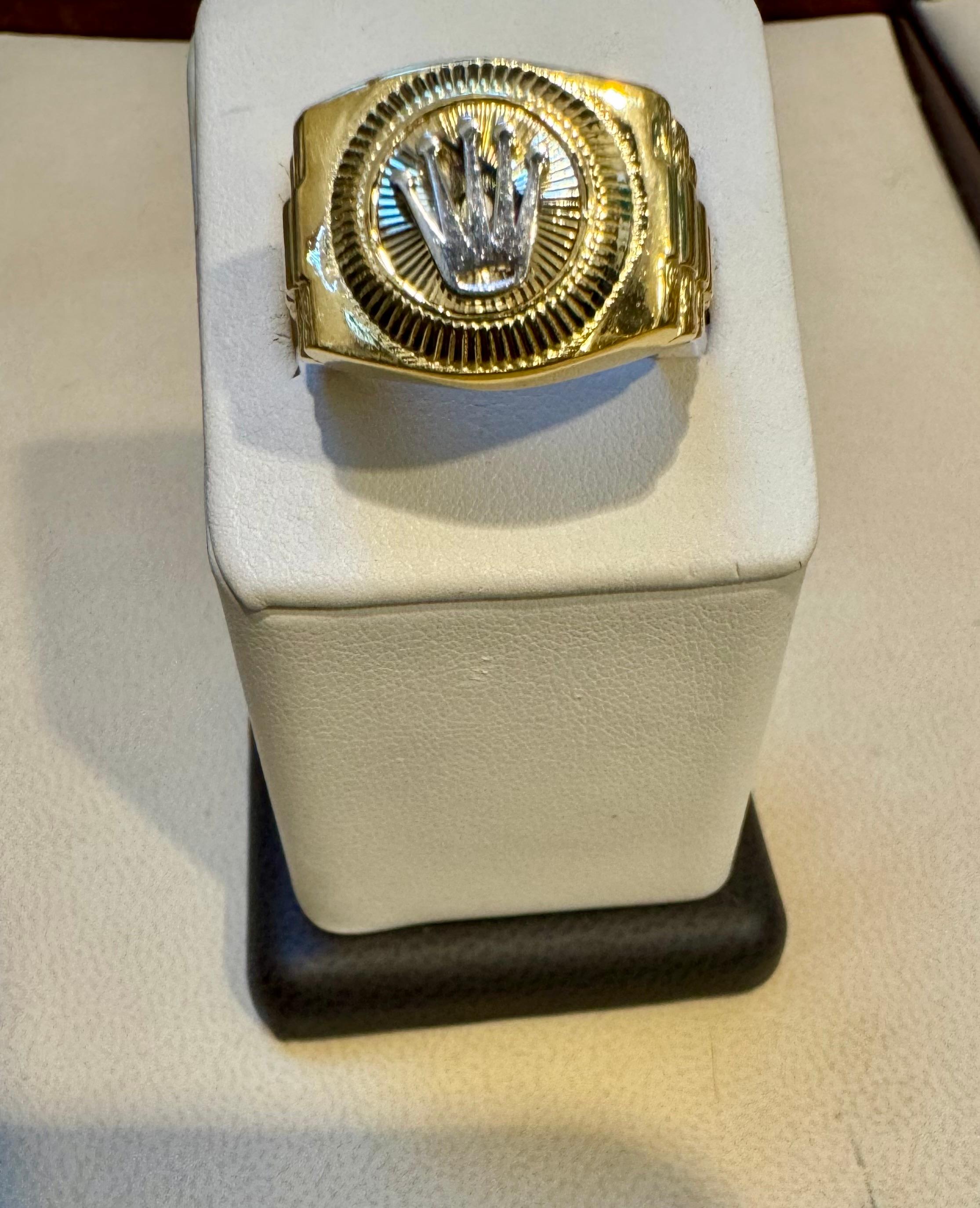 Vintage 14 Karat  Yellow Gold 10.5 Gm  Rolex Look Design Ring Size 8.5 11