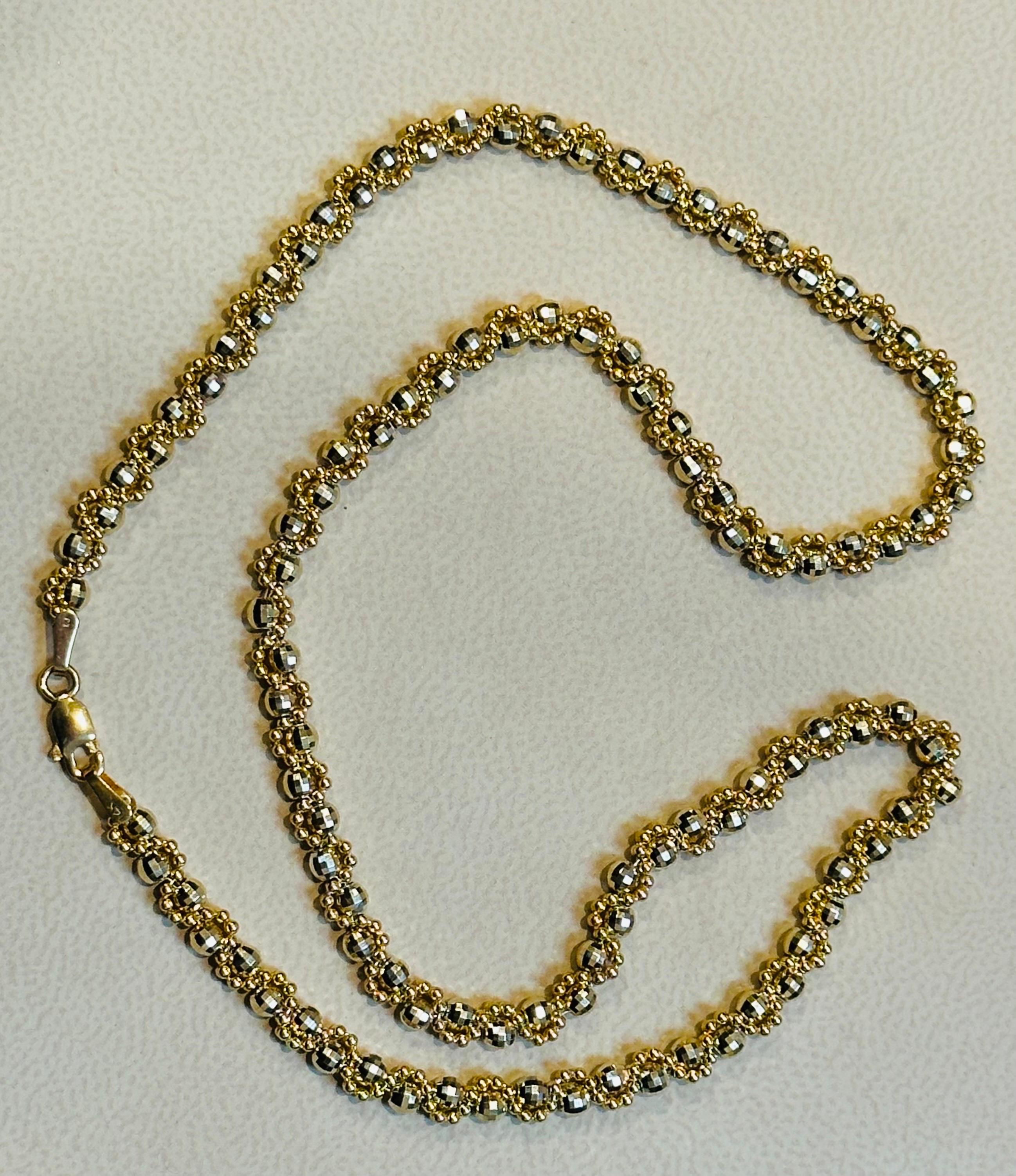 Catene vintage in oro giallo 14 carati da 13 grammi, intrecciate con palline intermedie in vendita 1