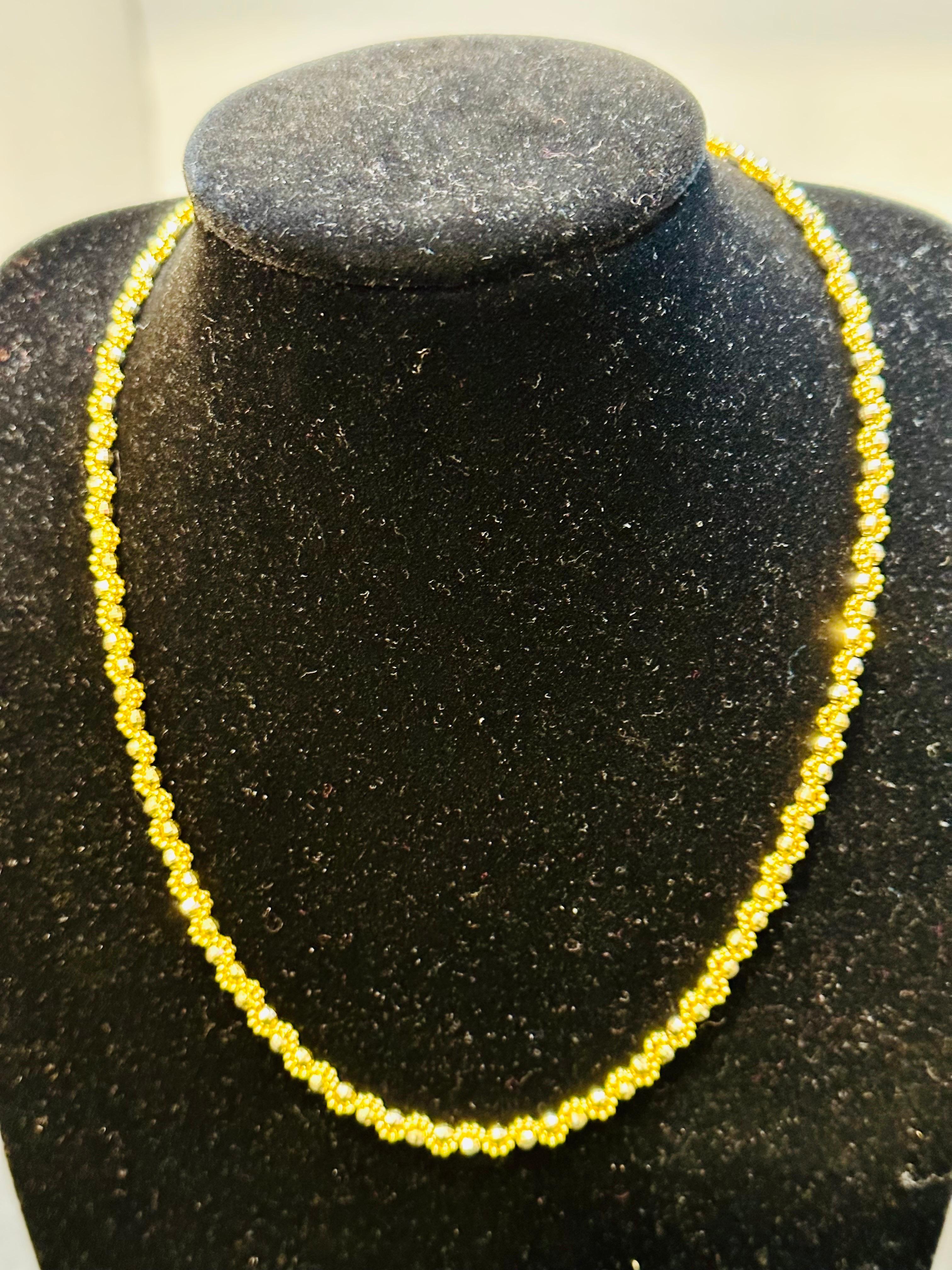 Vintage 14 Karat Yellow Gold 13 Gm, Twisted Chains with Balls in Between For Sale 2